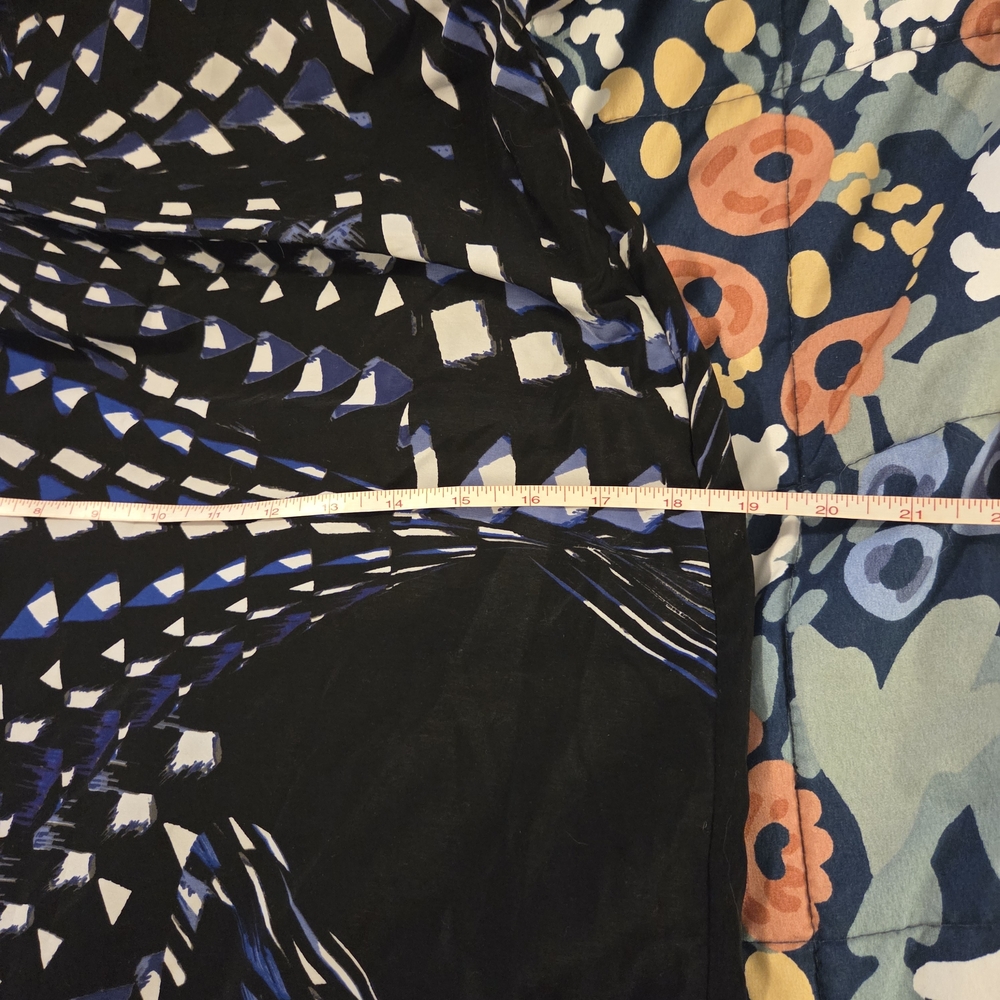 Armani Exchange Black and Blue Geometric Mini Dress - Picture 7 of 11